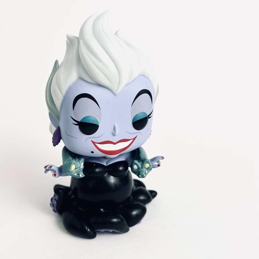 Funko Pop! Disney Little Mermaid Ursula w/ Eels #568